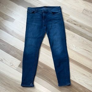 Hudson mid rise skinny size 32